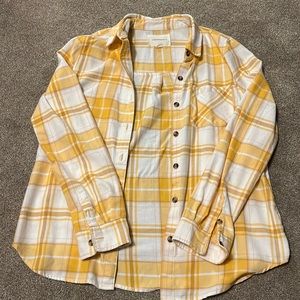 Aéropostale Yellow Flannel